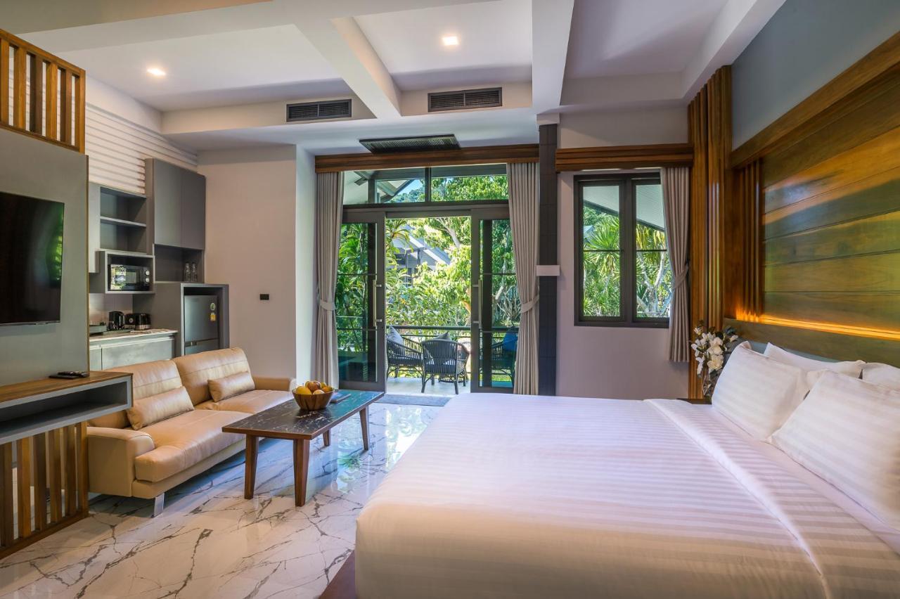 Hotel Loy Klong Muang Beach